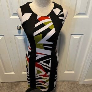 Joseph Ribkoff size 6 Stylish Geometric Print Dress